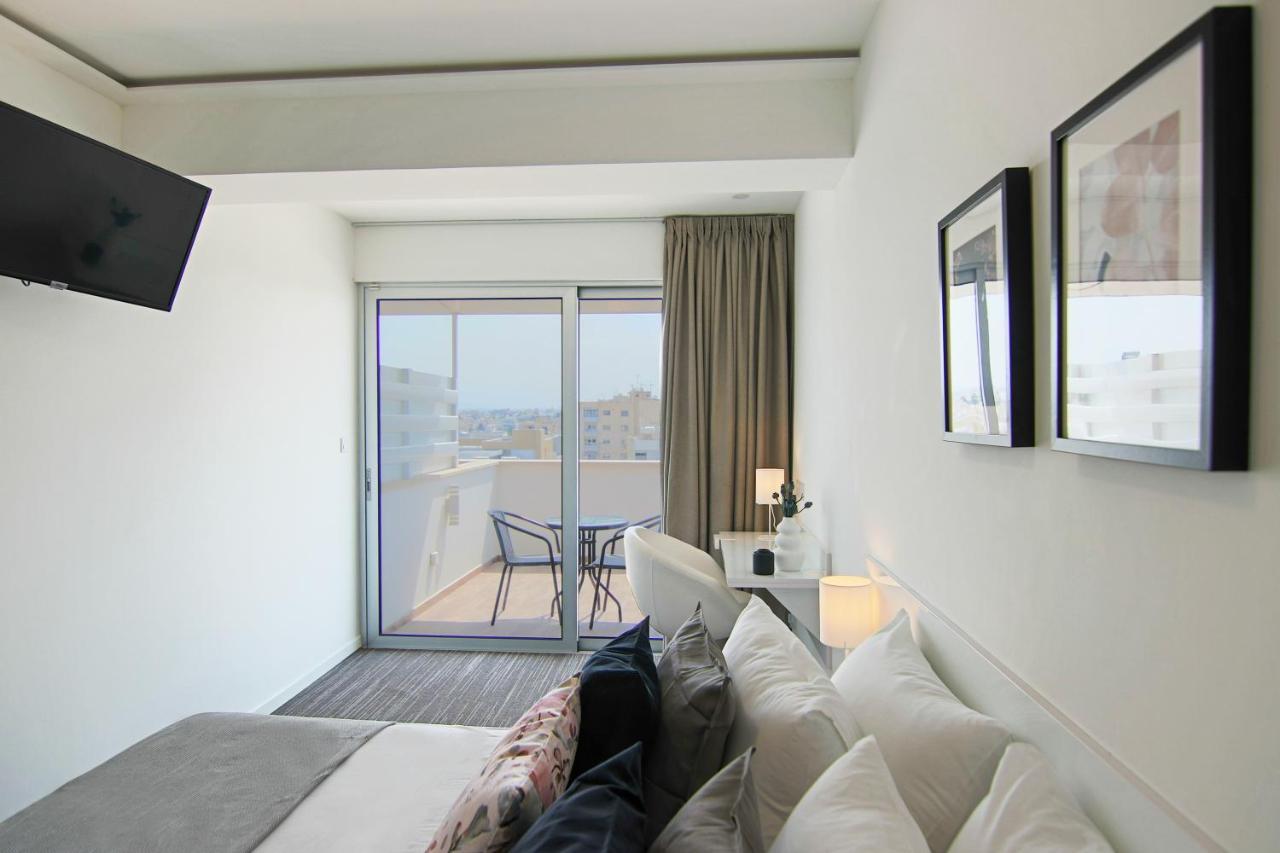 Phaedrus Living: Luxury Suite Nicosia 508 Exterior photo